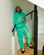 SB Studio Logo Sweatpants (6)